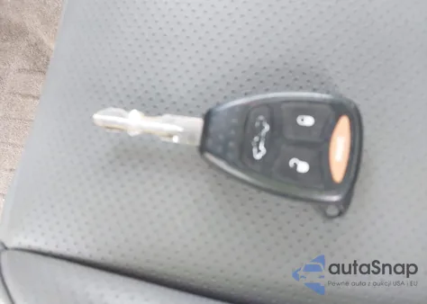 2005 Jeep Grand Cherokee Limited из США, поврежденный, VIN 1J4HR58N95C590236